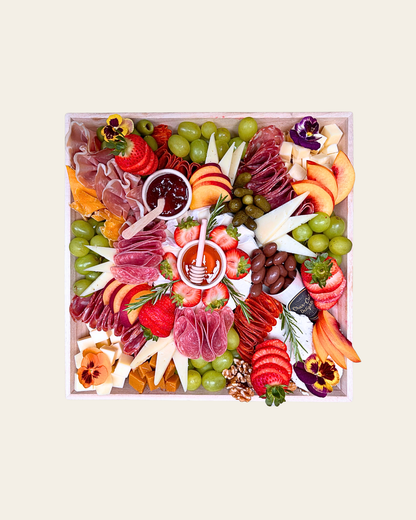 Signature Grazing Board